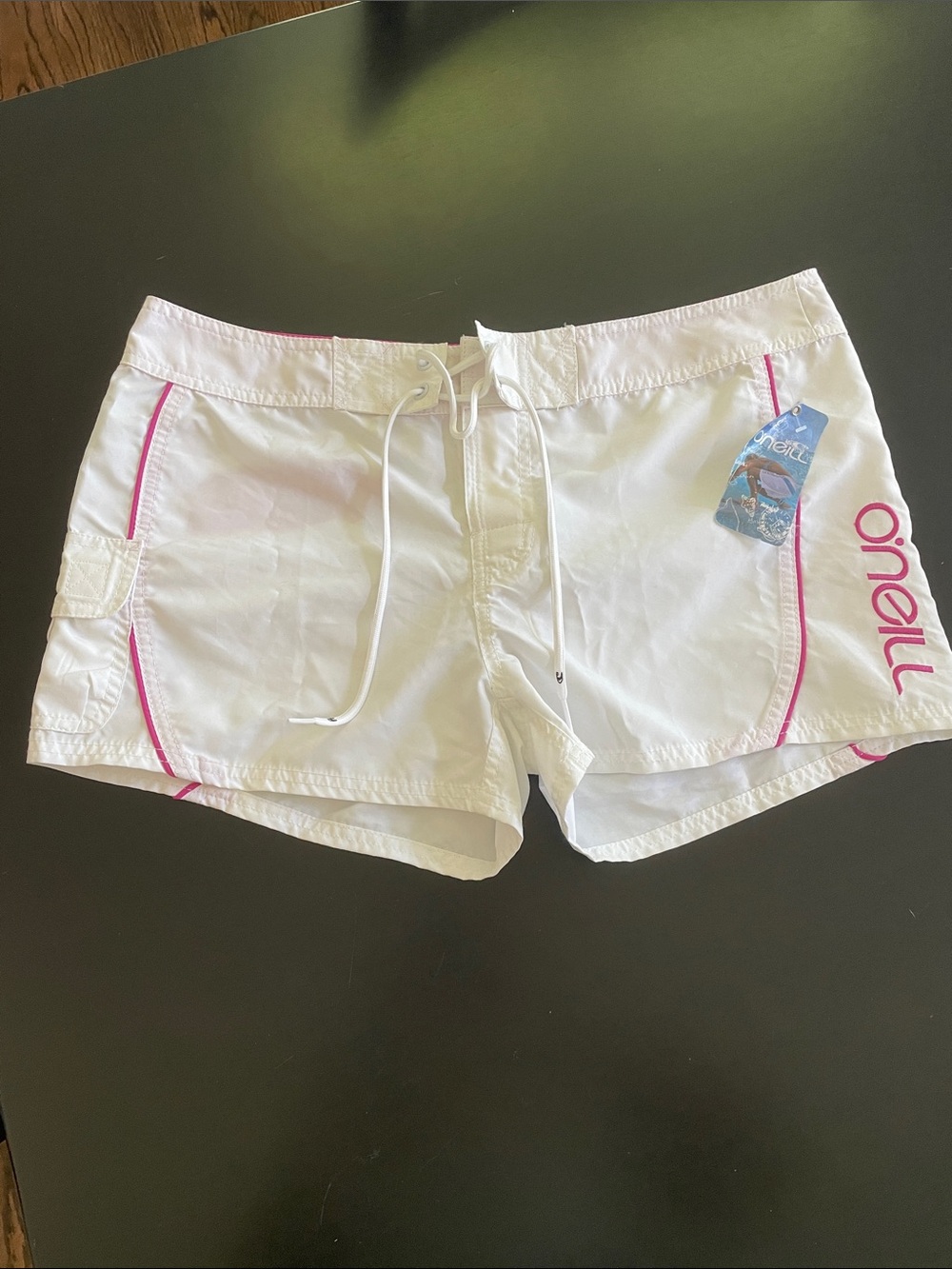 [O'Neill] White Women's Athletic Board Shorts with Pink Piping